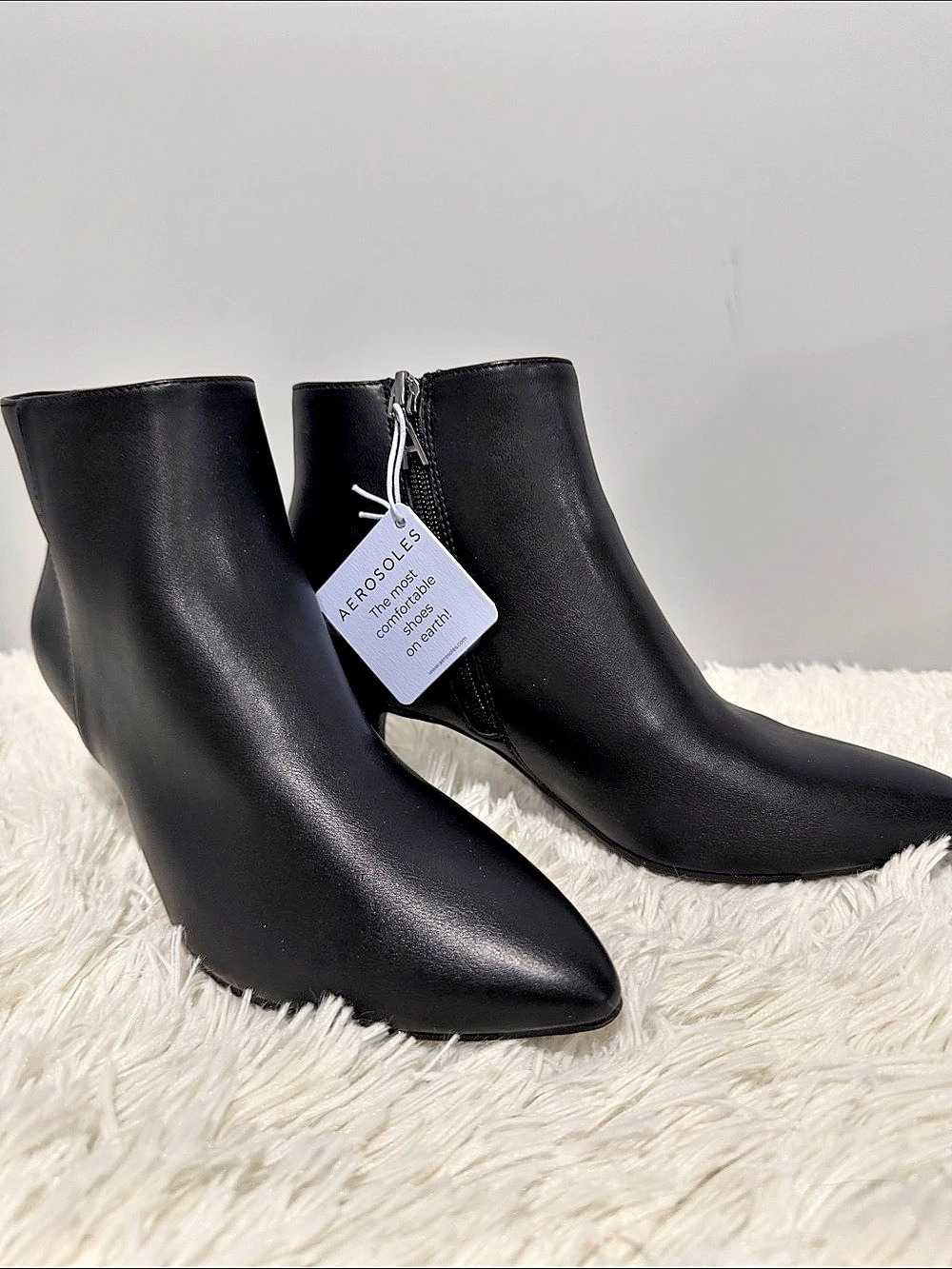 Aerosoles Edith  Pointed Toe Ankle Boots in Black US 7M NWT